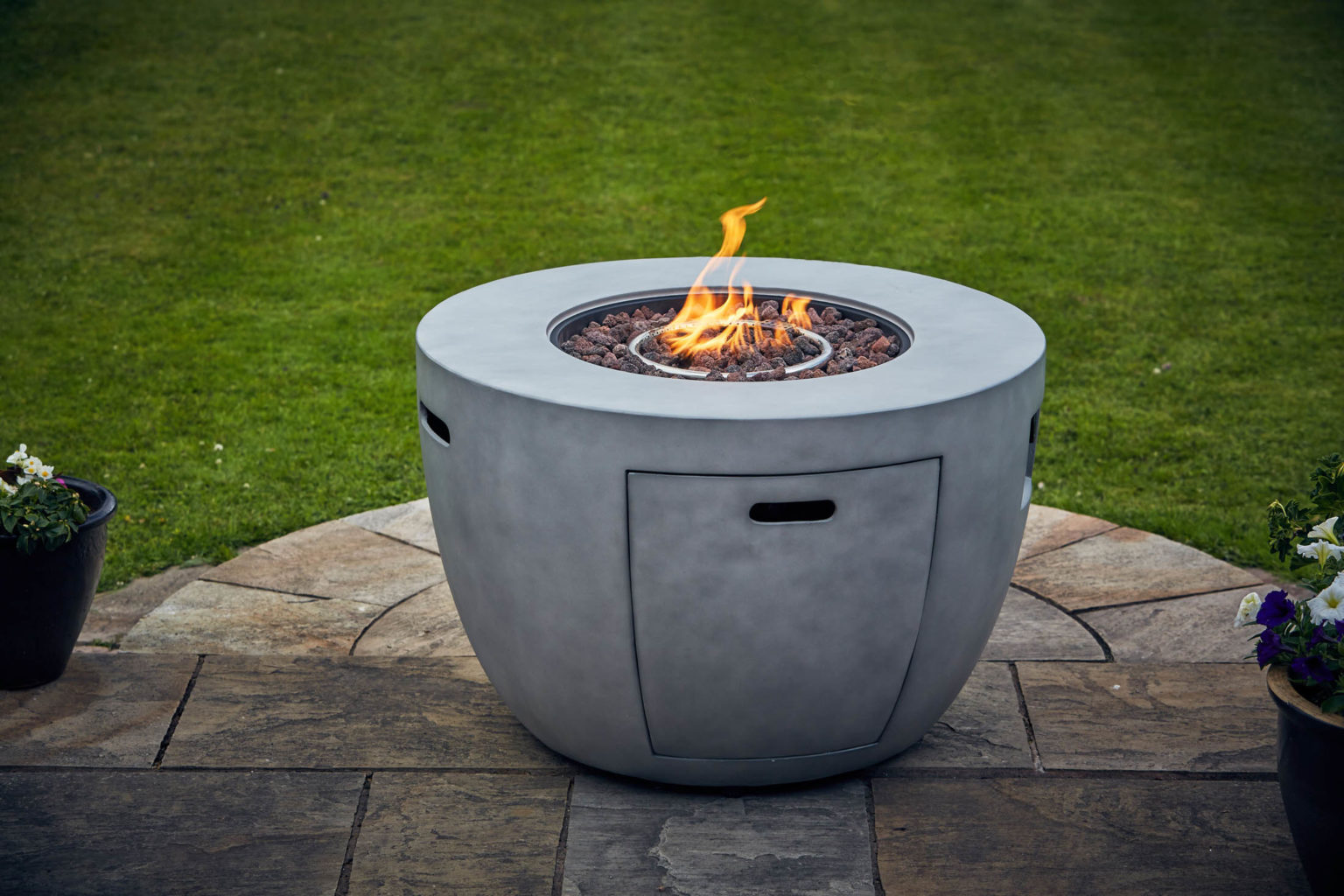 Outback BBQ's Sheppey Caravans BBQ's, Fire Pits & Patio Heaters